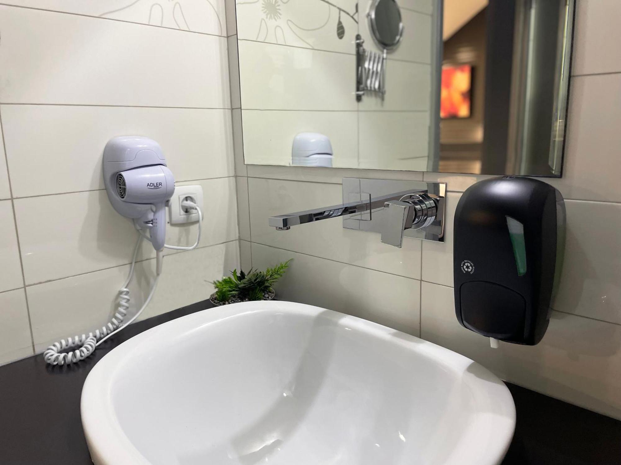 Sienna Apartments Скопье Экстерьер фото