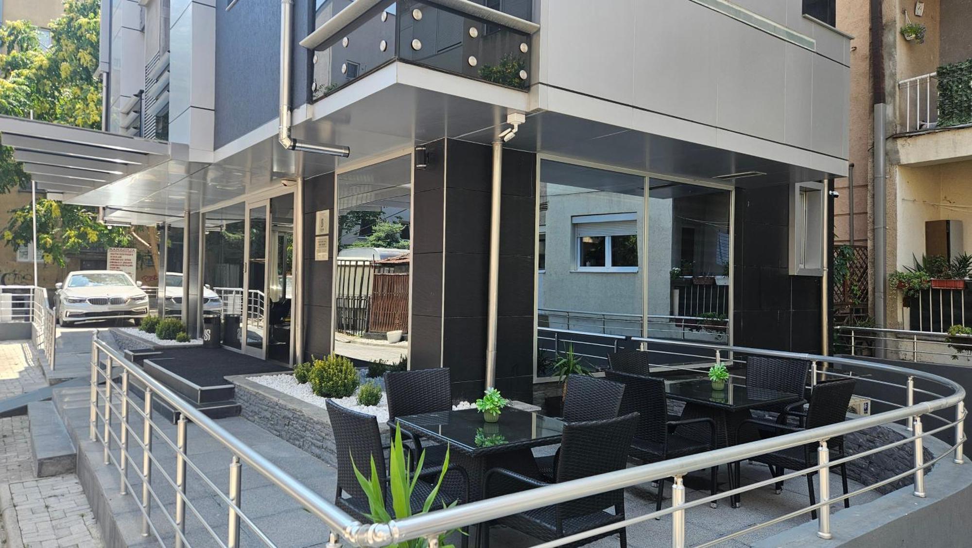 Sienna Apartments Скопье Экстерьер фото