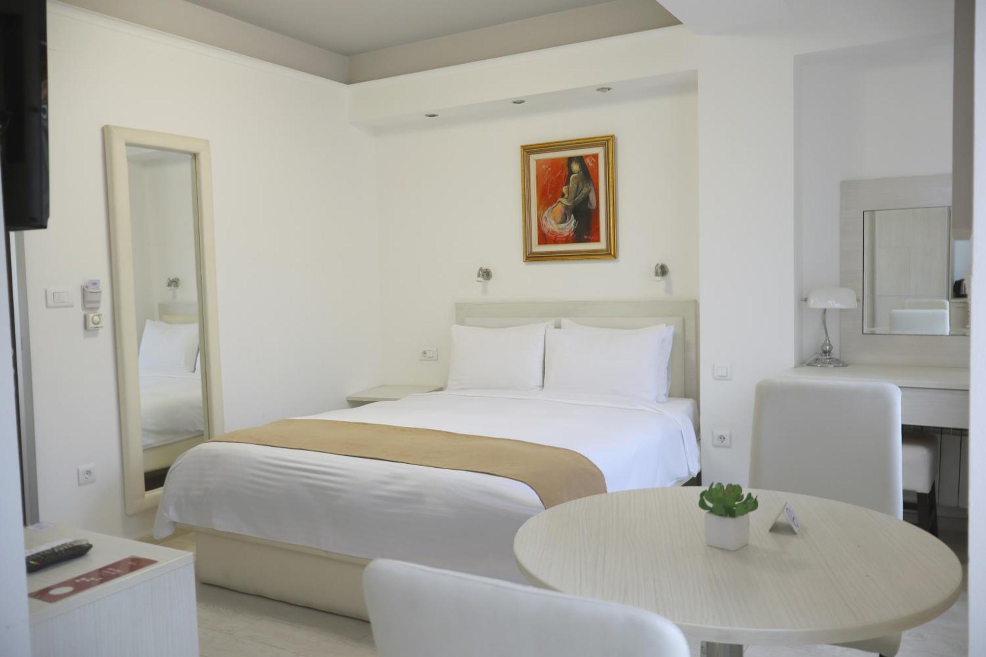Sienna Apartments Скопье Экстерьер фото